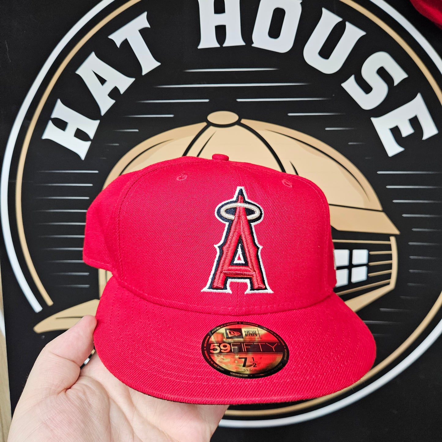 Los Angeles Angels Hat New Era Size 7 1/2 59Fifty Red