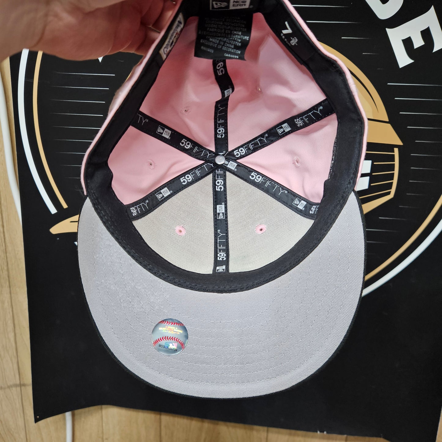 Los Angeles Dodgers New Era Fitted Size 7 3/8 59Fifty Pink 50th Anniversary Patch