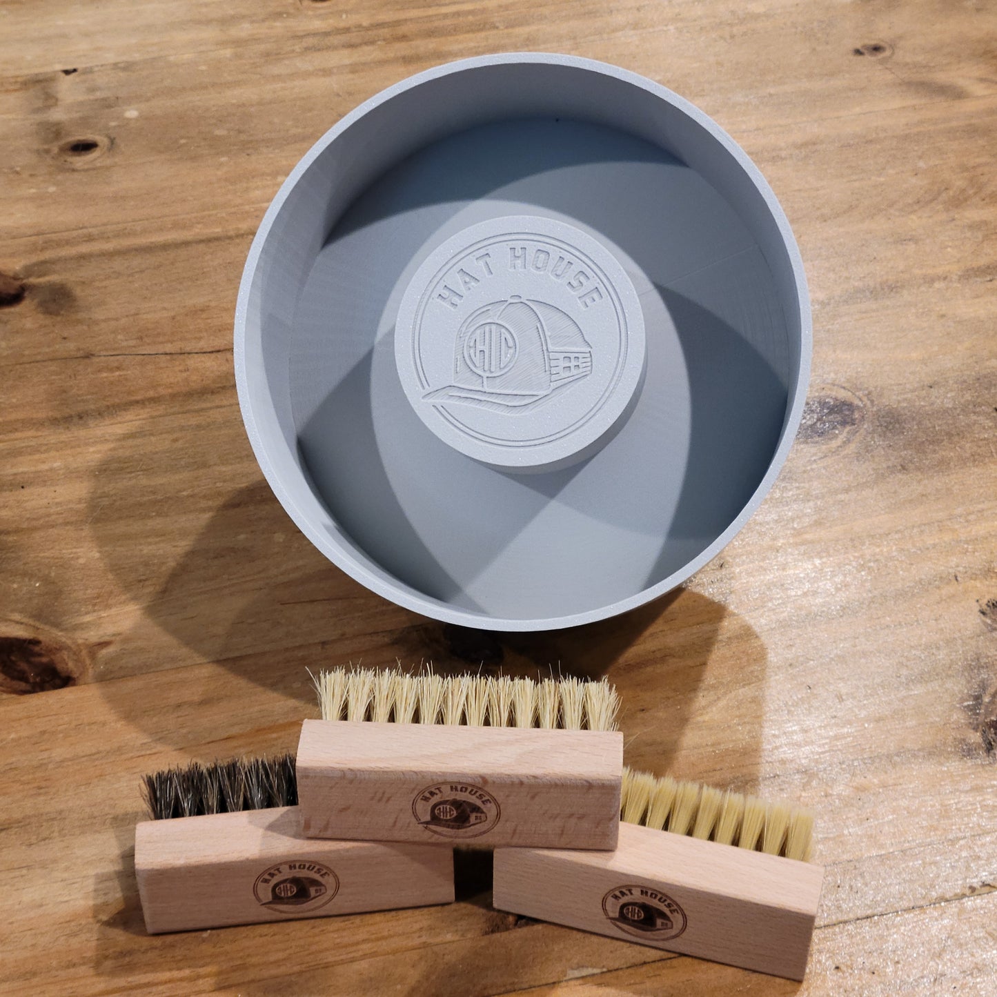 Large Hat Shaper With 3 Pack Hat Brushes