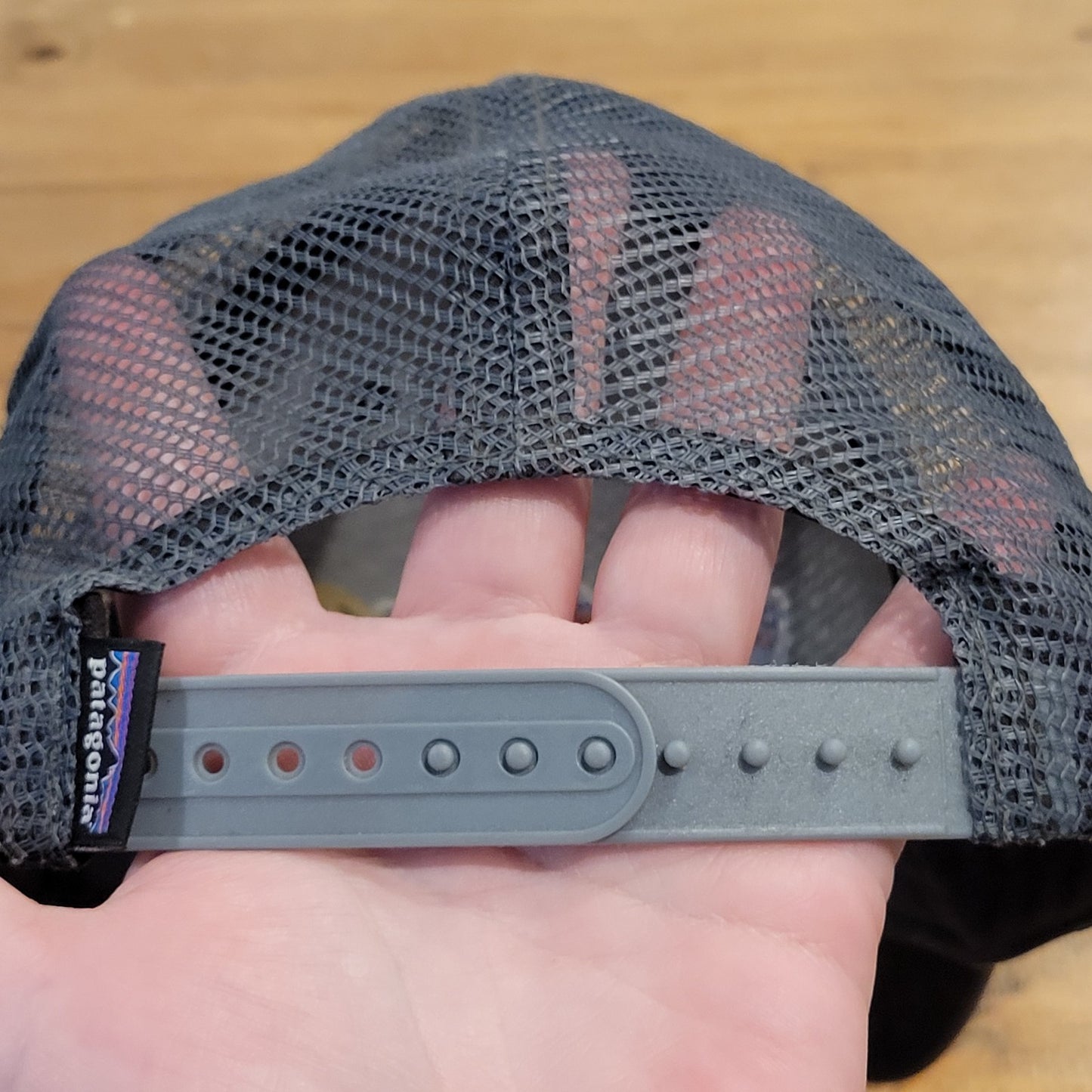 Patagonia Hat Cap Snapback Fish Trout Fitz Roy Trucker Mesh Back Gray One Size