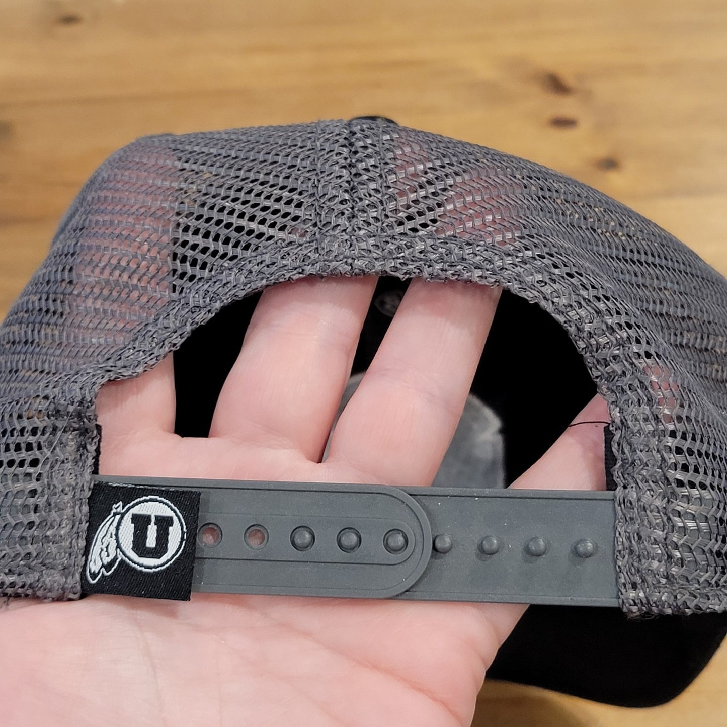 Utah Utes Hat Snapback Black Gray Top of World Striped College One Size