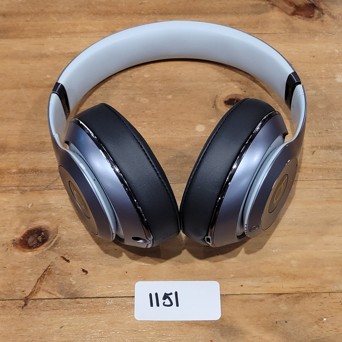 Beats by Dr Dre Studio 2.0 Wireless Over Ear Headphones Metallic Gray Titanium