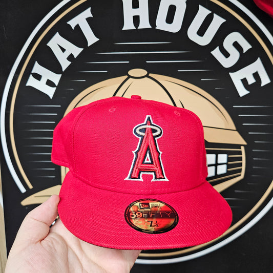 Los Angeles Angels Hat New Era Size 7 1/2 59Fifty Red