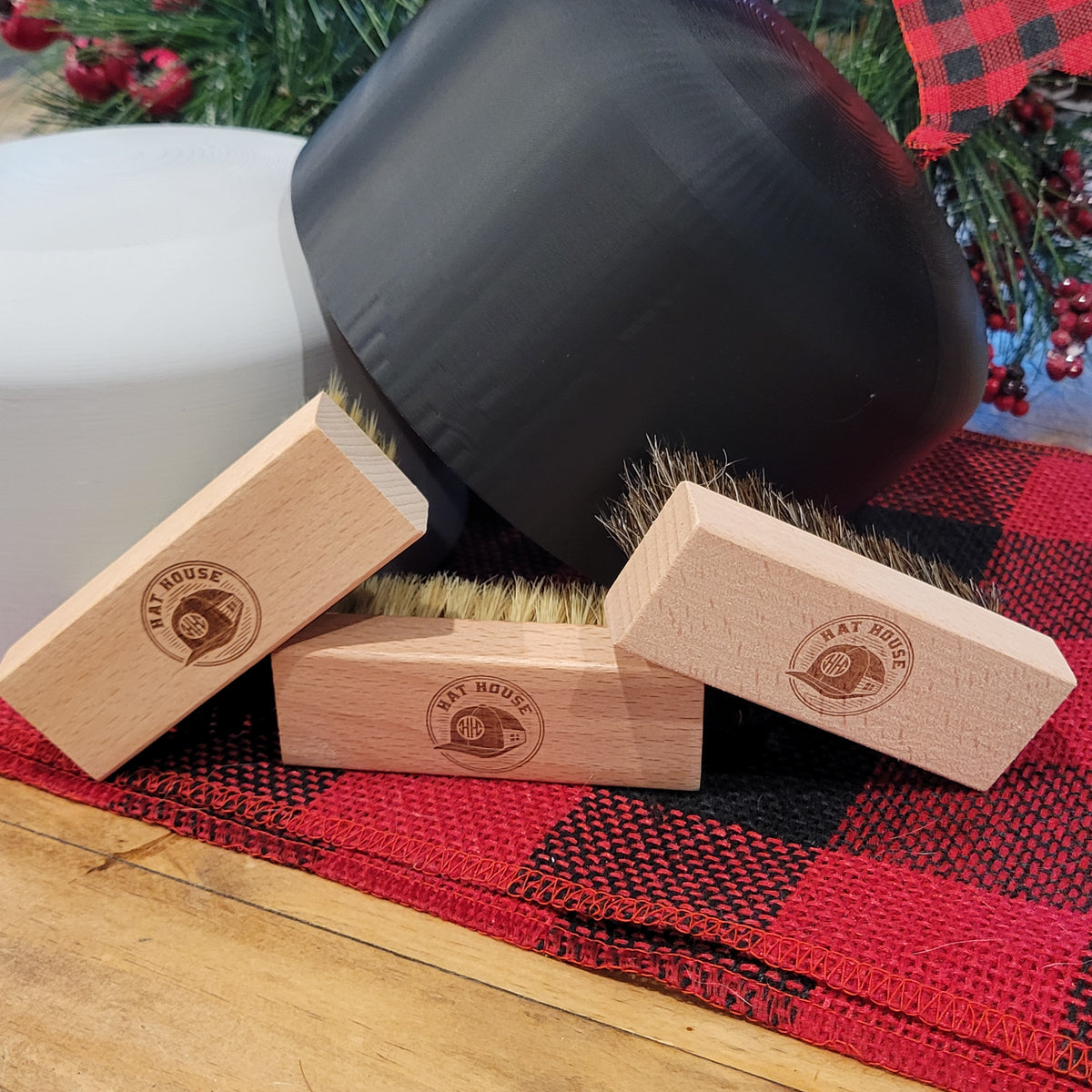 Holiday Shaper Special 1 Large 1 Small Shaper 3 pack Brushes & 1 Bottle