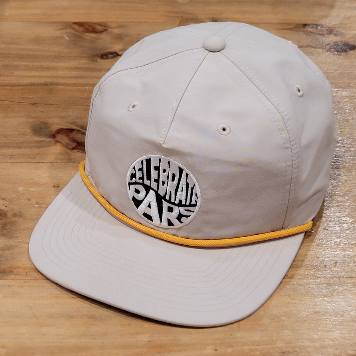 Swannies Golf Hat Snapback Beige Rope Celebrate Pars Golf One Size
