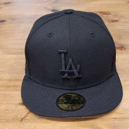 Los Angeles Dodgers Hat New Era Size 7 1/8 Fitted Black On Black Out 59Fifty MLB