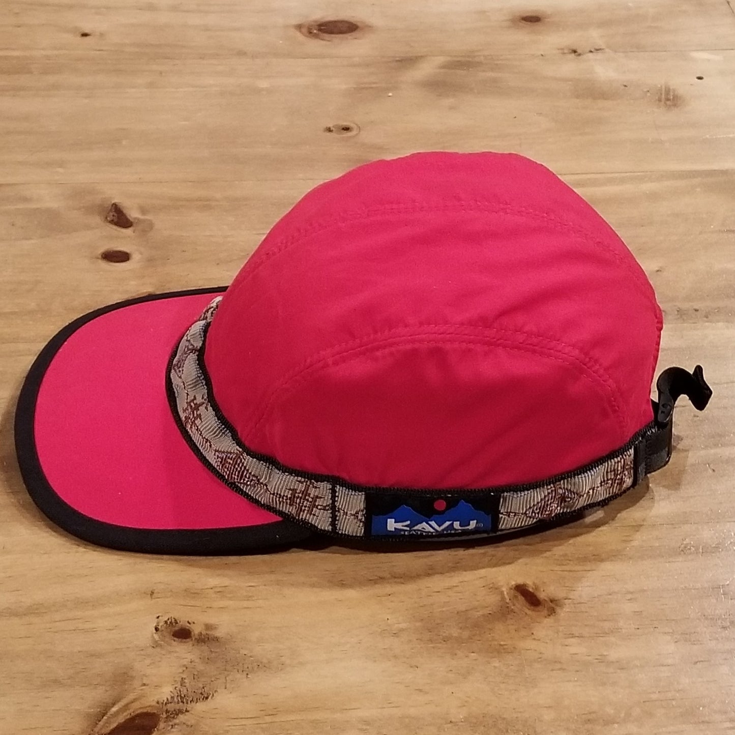 Kavu Hat Red Size S Adjustable Lightweight Outdoor Hiking Polyester Panel