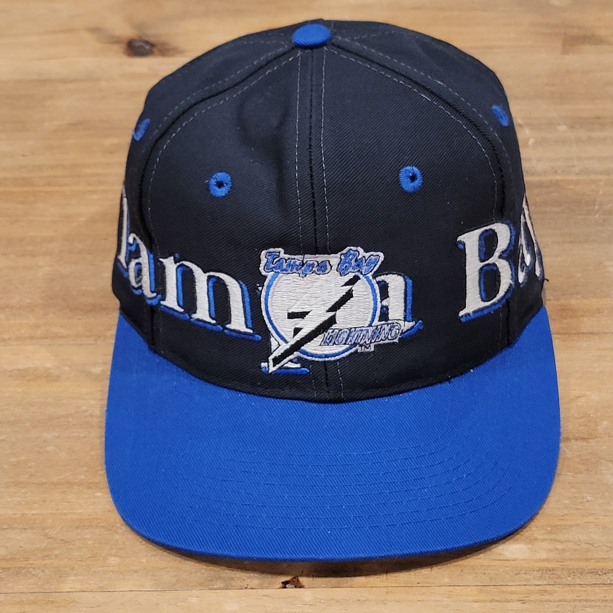 Tampa Bay Lightning Hat Snapback Logo 7 Wrap Spell Out Black Dome 90s NHL