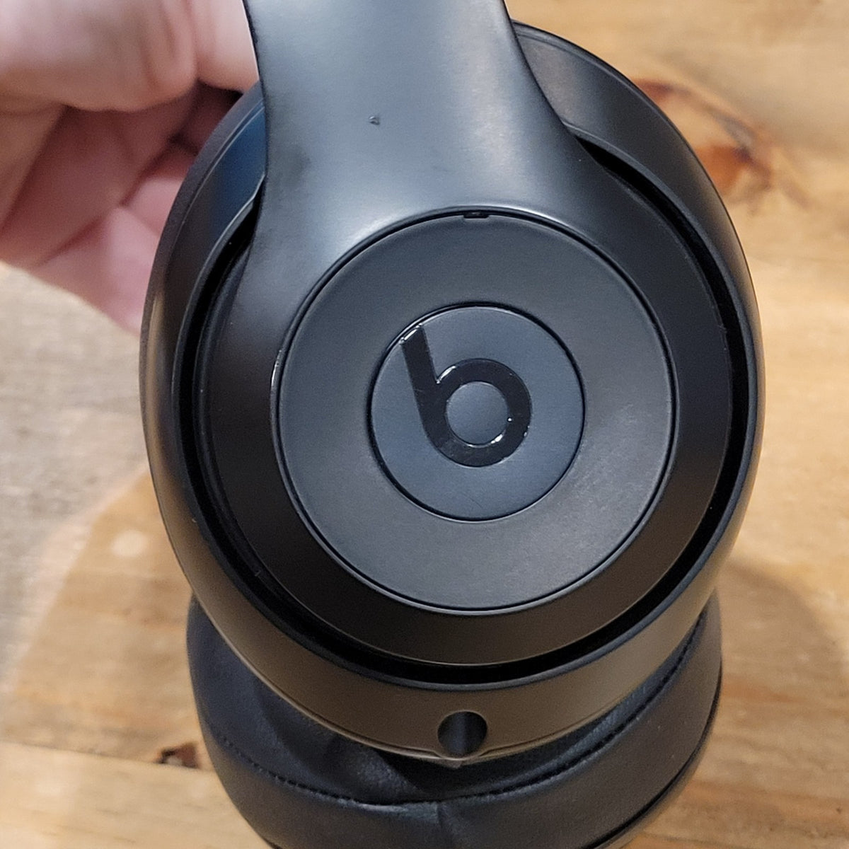 Beats Studio 3 Wireless Bluetooth Over Ear Noise Cancelling Headphone Black 1122