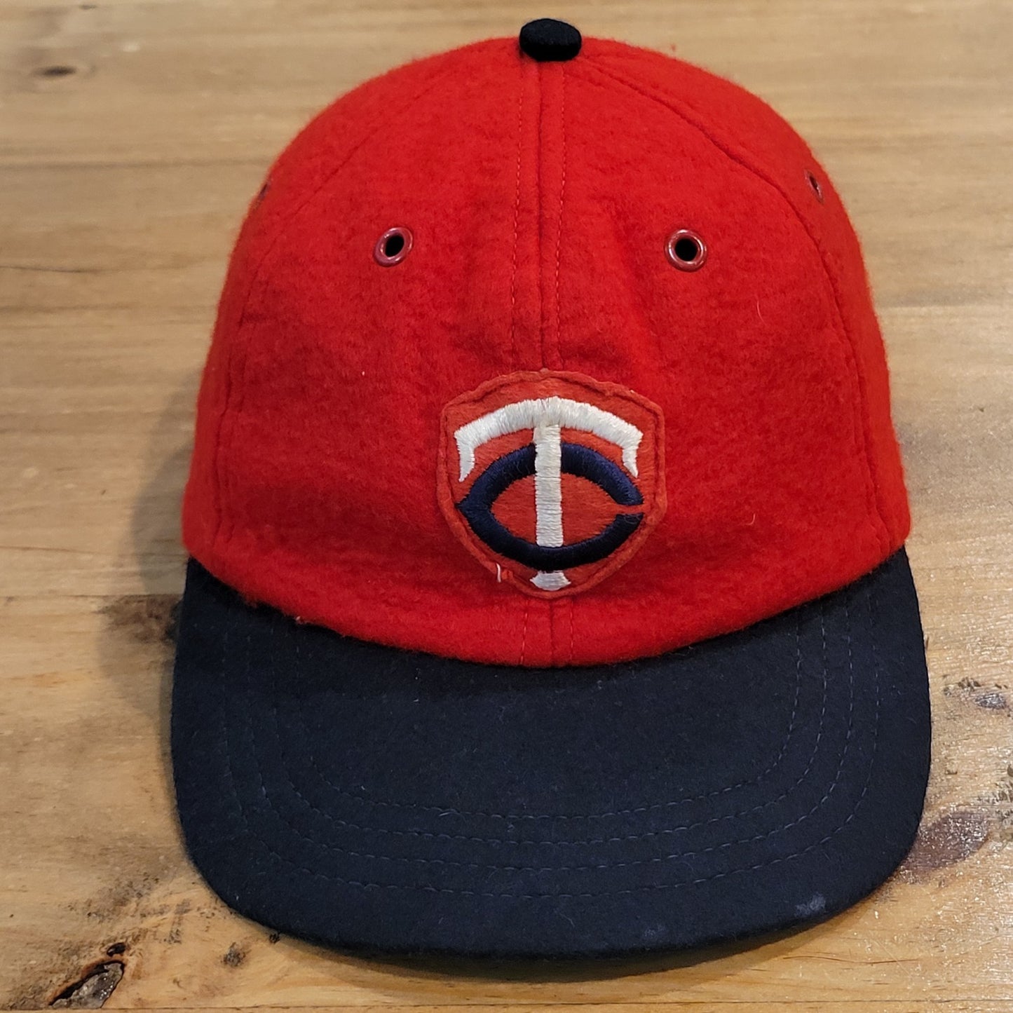 Vintage Minnesota Twins Hat Size S/M Flex Fit 70s 80s Wool Red MLB Baseball TC