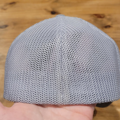 Travis Mathew Hat Cap Size S/M Gray Patch Flex Stretch Fitted Mesh Back