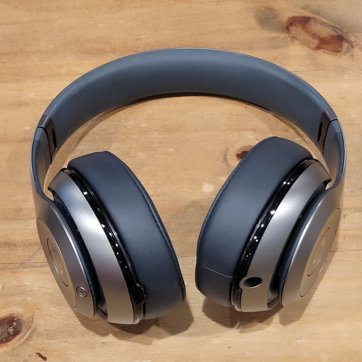 Beats by Dr Dre Studio 2 Wireless Over-Ear Headphones Titanium B0501 Grey ANC