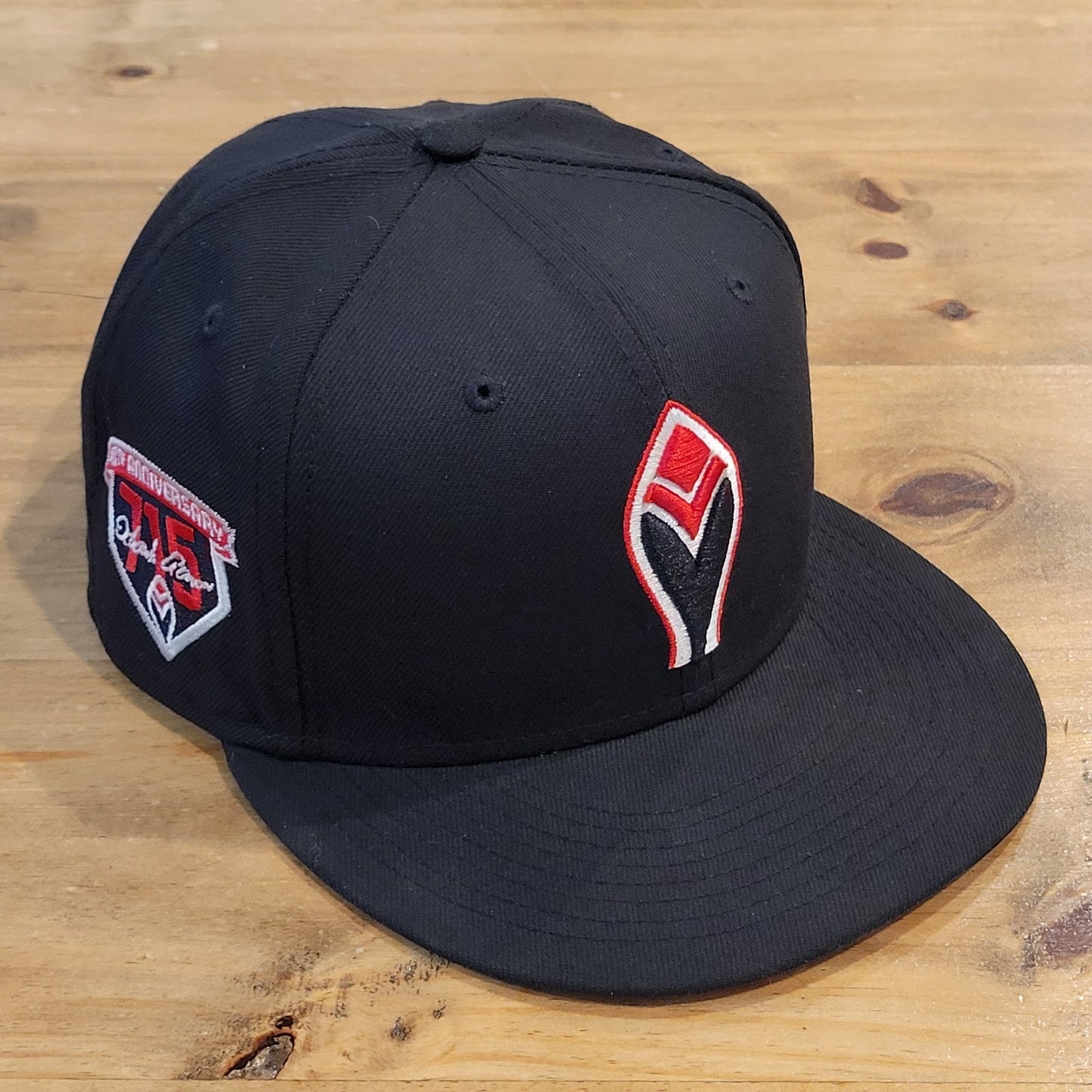 Atlanta Braves Hat New Era Size 7 1/2 Fitted Black Hank Aaron 40th Anniv 715