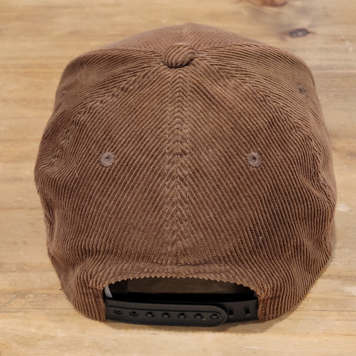 Mucker Bucket Corduroy Hat Snapback Brown Dog Hunting Duck Embroidered