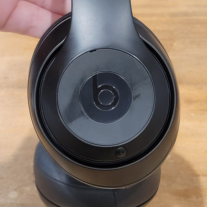 Beats Studio 3 Wireless Bluetooth Over Ear Noise Cancelling Headphone Black 1122