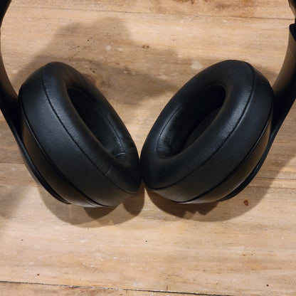 Beats Studio 3 Wireless Bluetooth Over Ear Noise Cancelling Headphone Black 1122