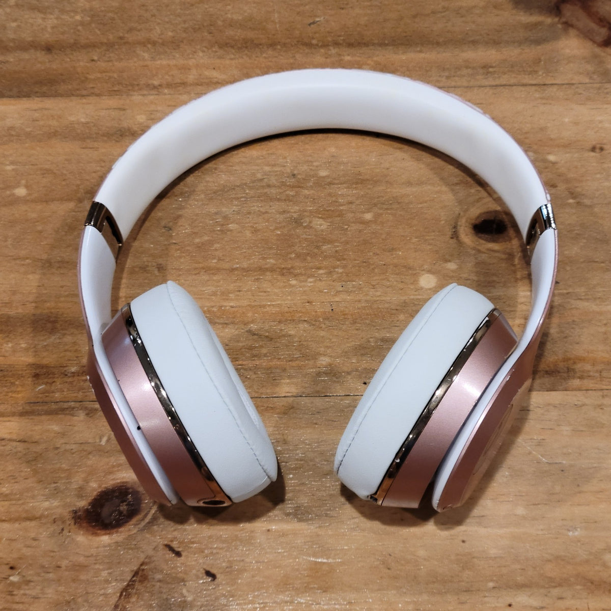Beats Solo3 Wireless On-Ear Headphones White Rose Gold A1796 Working Clean 1161