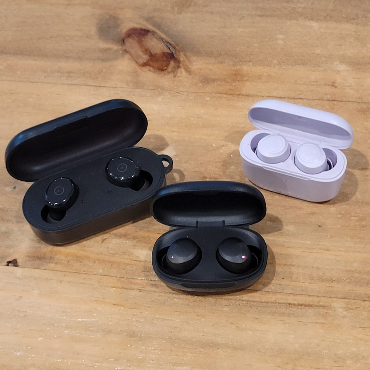 Lot of 3 Earbuds Bluetooth Wireless Jlab Go Pop Purple Tozo T10 Onn Black