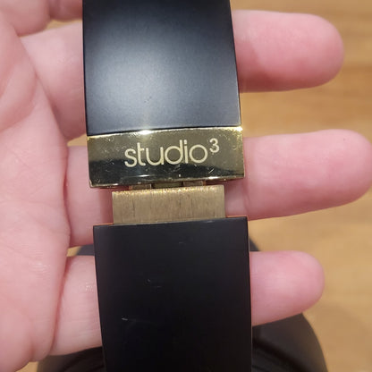 Beats Studio 3 Wireless Over Ear Headphones Midnight Black Gold Skyline Edition