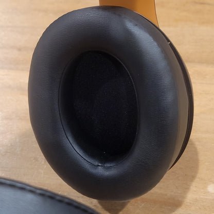 Beats Studio3 Wireless Over Ear Headphones Midnight Black Gold Skyline ANC Case
