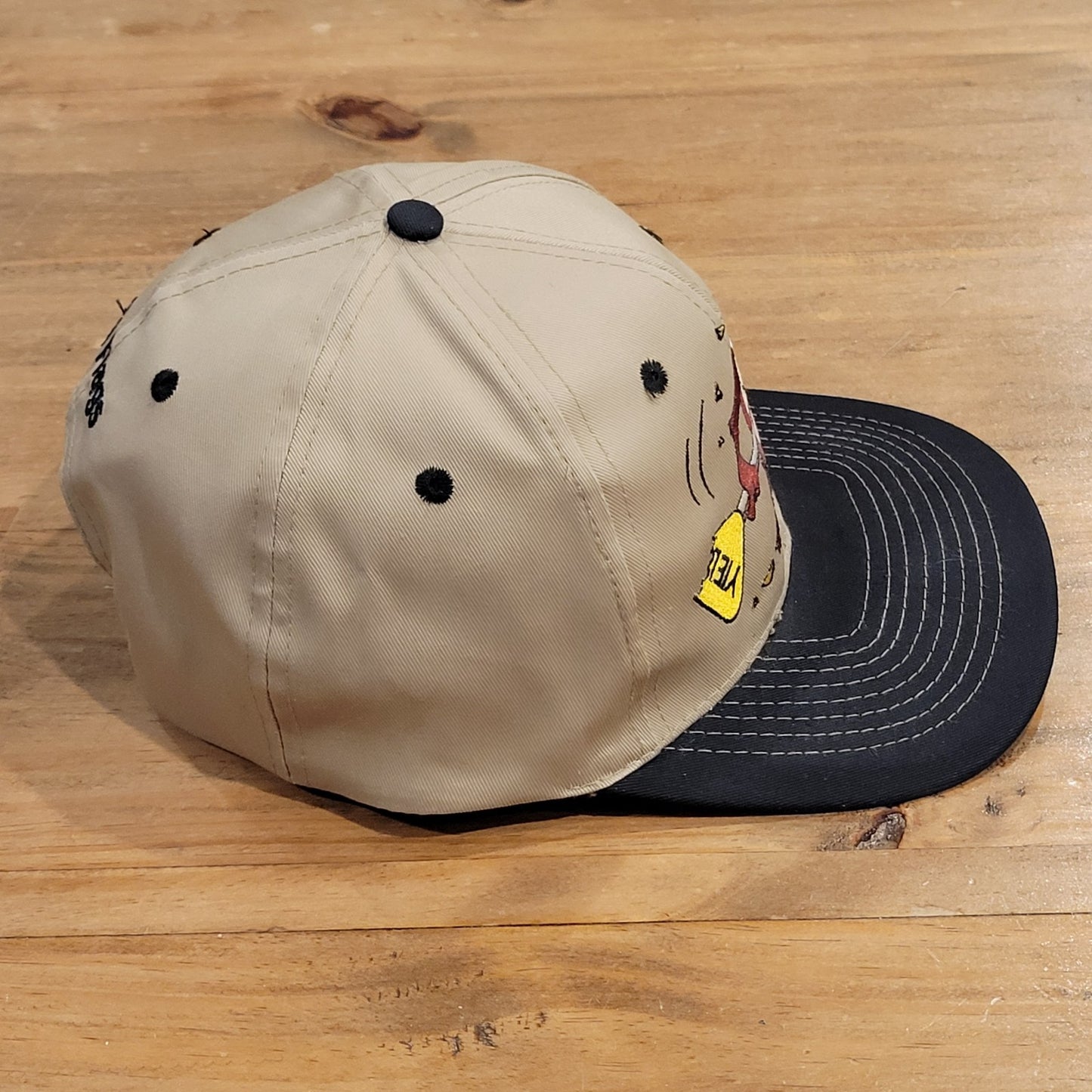Vintage Taz Tasmanian Devil Six Flags Hat Brown Yield Sign One Size 90s 1997