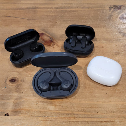 Lot of 4 Bluetooth Wireless Earbuds Skullcandy Smokin Buds Tozo T10 Jlab Sport