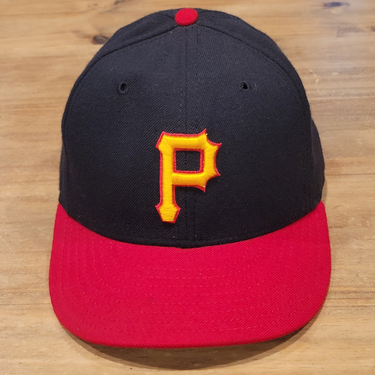 Vintage Pittsburgh Pirates Hat New Era Size 7 1/2 5950 Fitted Wool Authentic USA