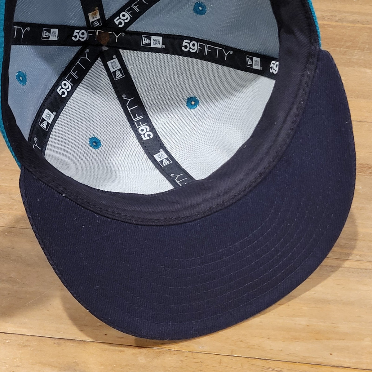 Seattle Mariners Hat New Era Size 7 1/8 Fitted Trident Batting Mesh MLB 59Fifty