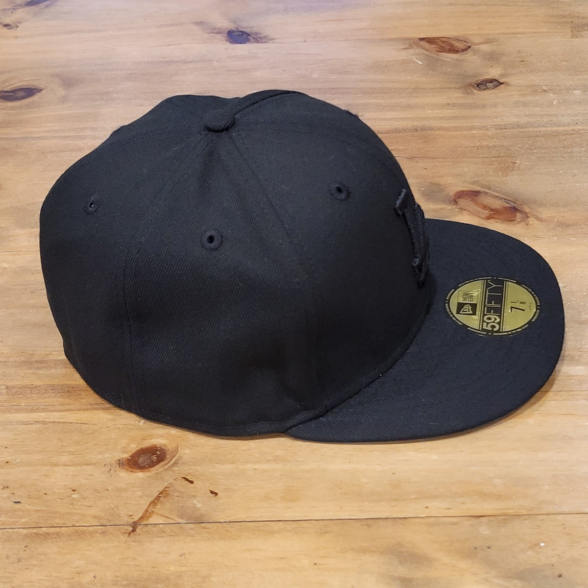 Los Angeles Dodgers Hat New Era Size 7 1/8 Fitted Black On Black Out 59Fifty MLB