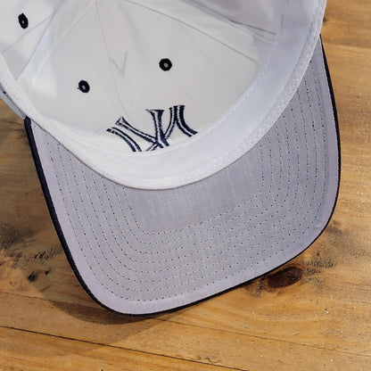 Vintage New York Yankees Hat Cap Snapback White Blue Pin Stripe Logo 7 90s MLB