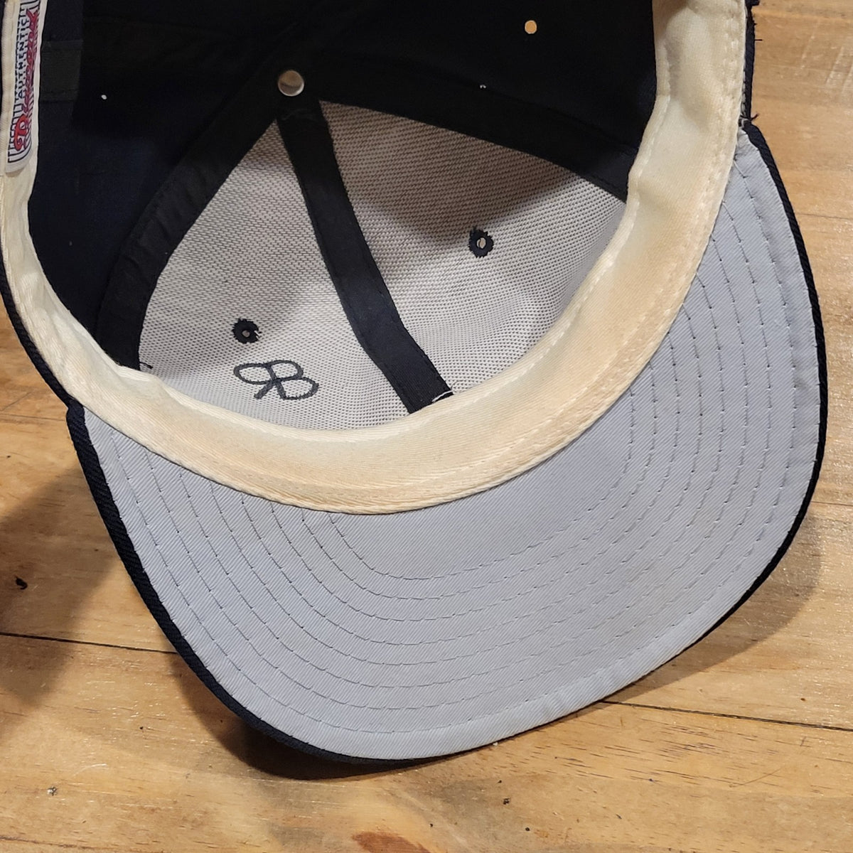 Vintage Seattle Mariners Hat New Era Size 7 1/2 Diamond Pro Wool Made USA 5950