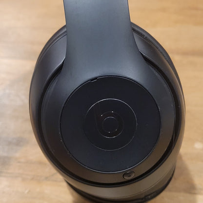 Beats Studio3 Wireless Noise Cancelling Over-Ear Headphones Black MQ562LL/A 1147