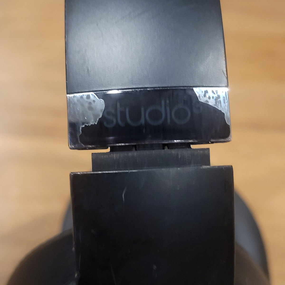 Beats Studio3 Wireless Noise Cancelling Over-Ear Headphones Black MQ562LL/A 1139