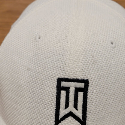 Vintage Tiger Woods Hat Size M/L White Black TW logo Golf Y2K Golfer Swoosh