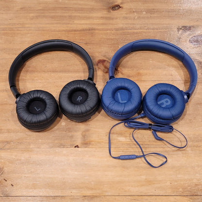 Lot of 2 JBL headphones Wired & Wireless Black Blue Tune500 Tune510BT