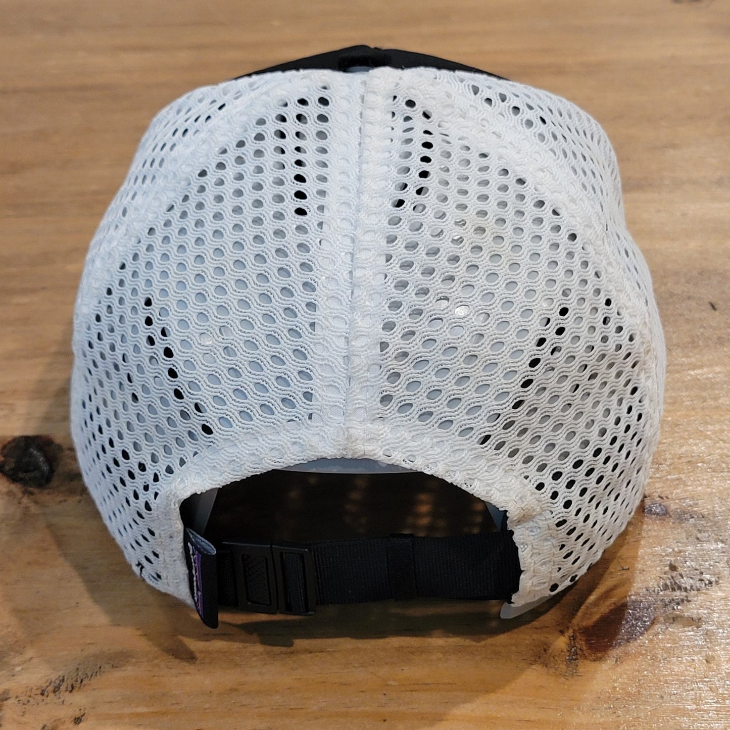 Patagonia Duck Bill Mesh Back Hat Strap Back Black Outdoor Water Fish Hiking