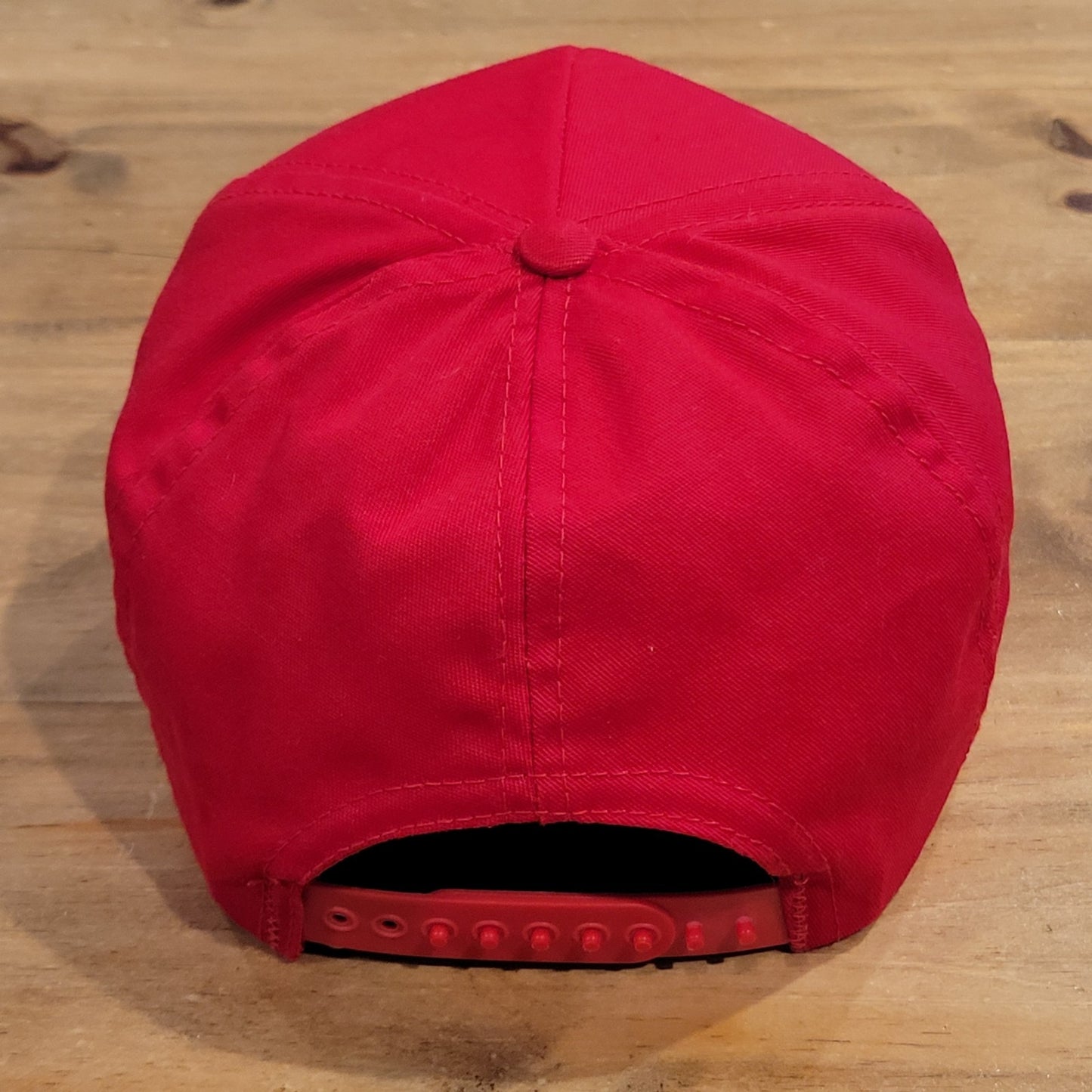 Vintage 1994 World Cup Snickers Striker Dog Mascot Snapback Hat Red USA 94 Cap