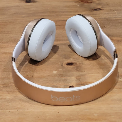 Beats by Dr Dre Solo 2 Wireless Bluetooth On Ear Headphones Rose Gold White