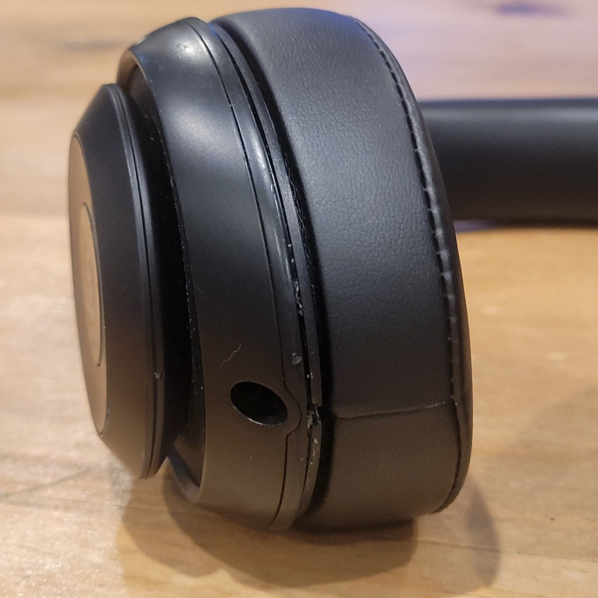 Beats Studio3 Wireless Noise Cancelling Over-Ear Headphones Black MQ562LL/A 1147