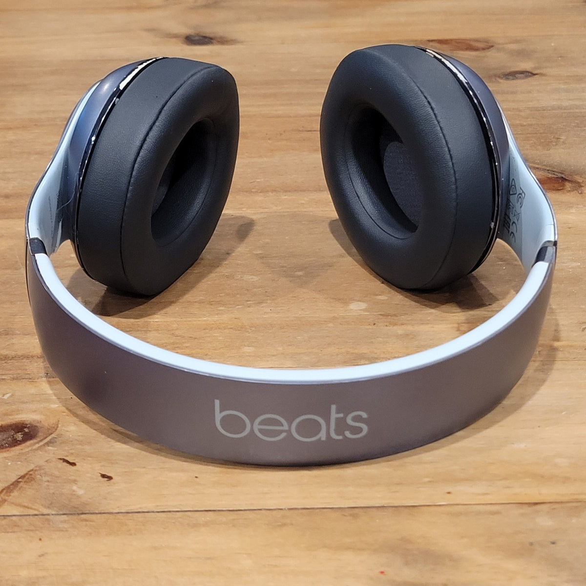 Beats by Dr Dre Studio 2.0 Wireless Over Ear Headphones Metallic Gray Titanium