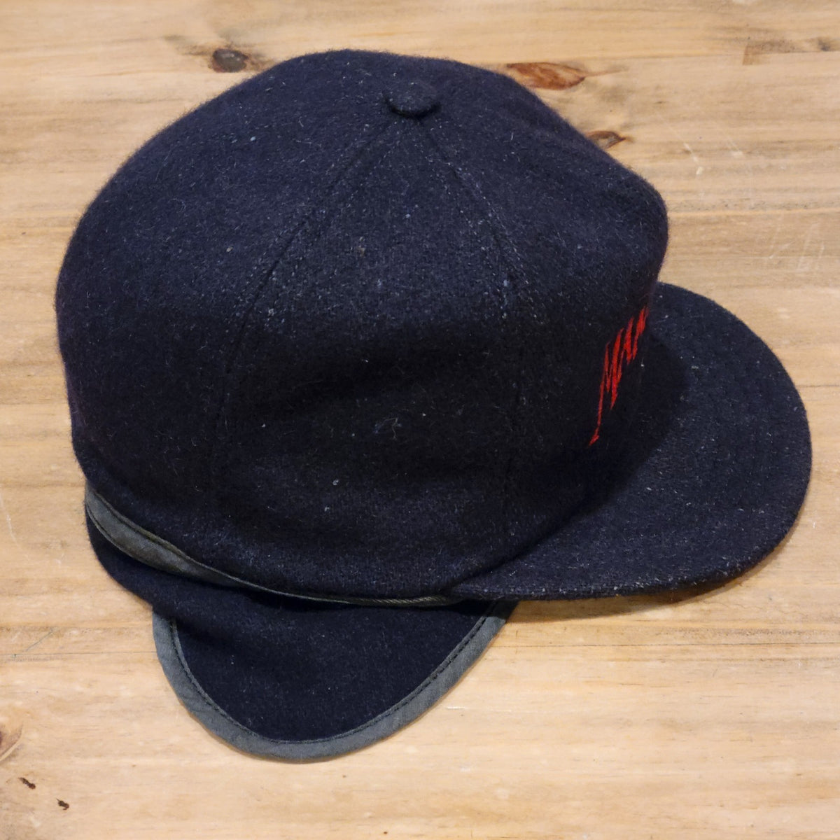 VTG Mammoth Mountain Ski Hat Cap Ear Flaps Navy Blue Wool Winter Snow Resort 90s