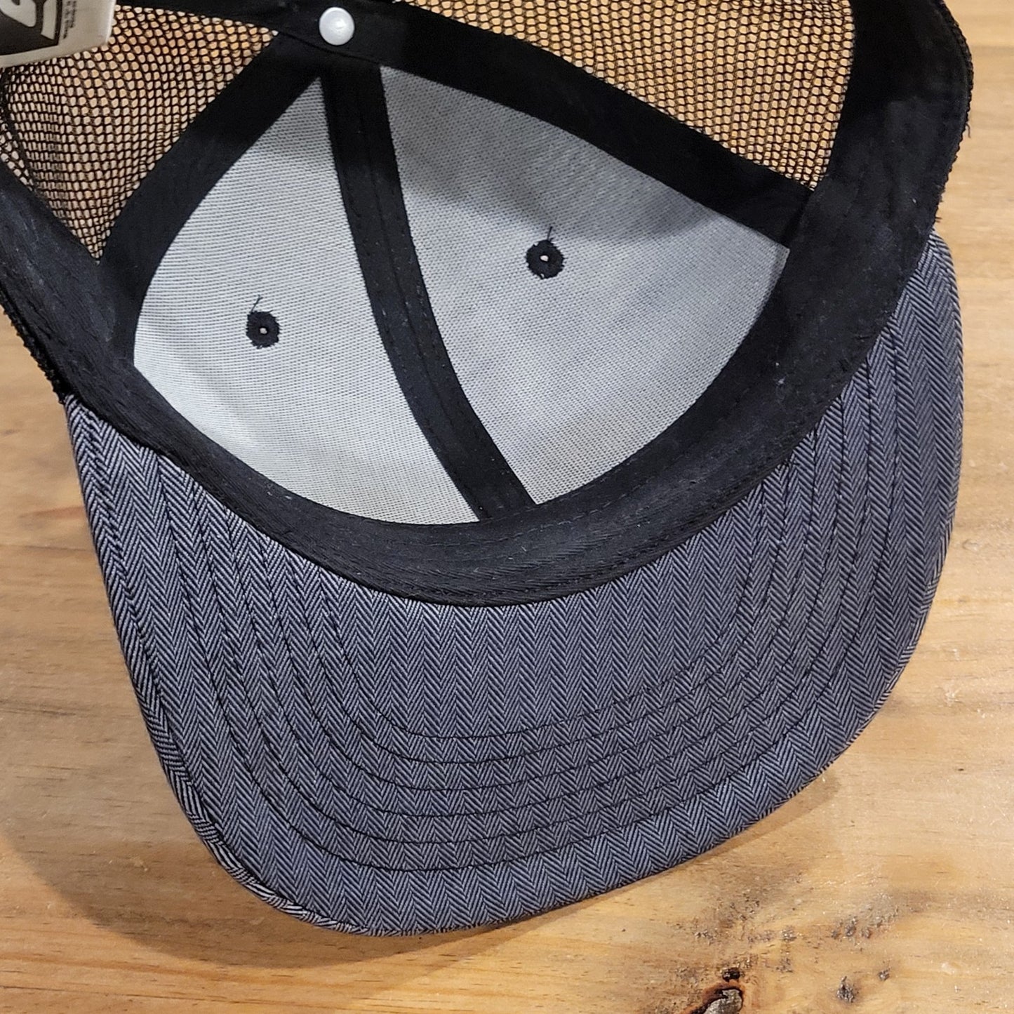 Snap On Tools Hat Snapback Gray Mesh Trucker Spell Out Script One Size