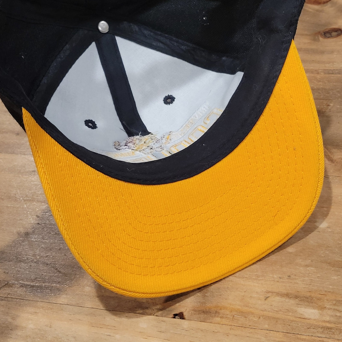 Vintage Minnesota Golden Gophers Hat Snapback Black Dome Wool Blend Cardinal Cap