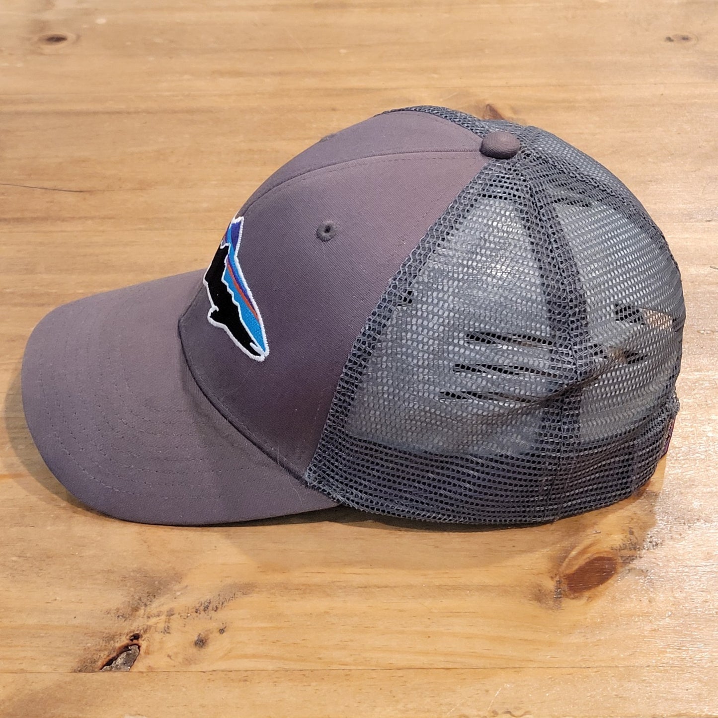 Patagonia Hat Cap Snapback Fish Trout Fitz Roy Trucker Mesh Back Gray One Size