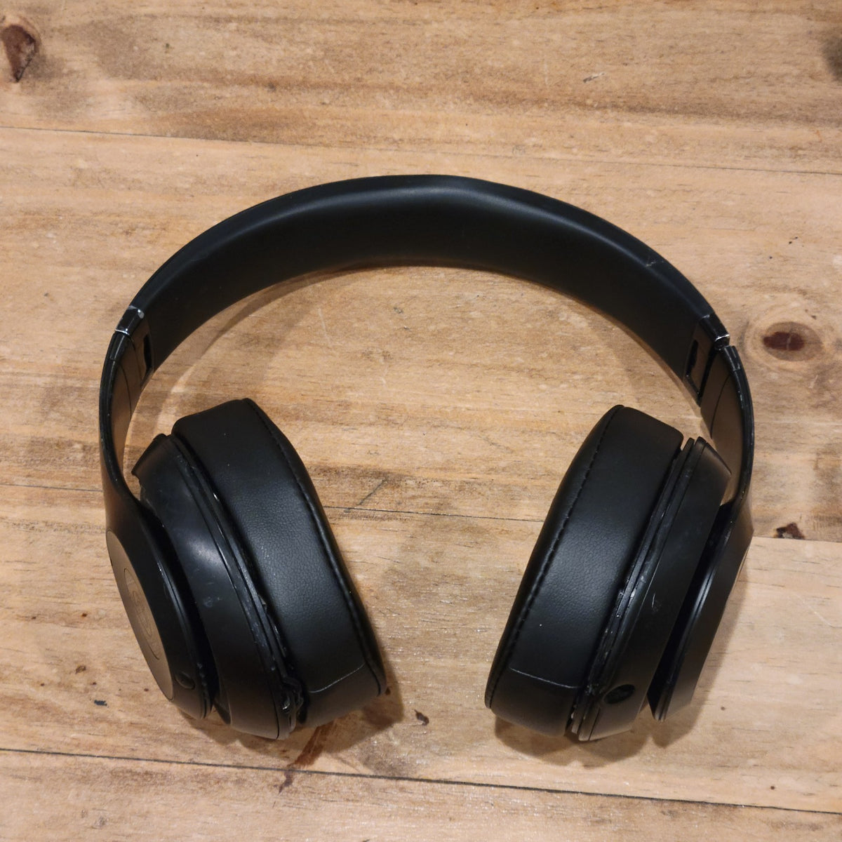 Beats Studio3 Wireless Noise Cancelling Over-Ear Headphones Black MQ562LL/A 1139