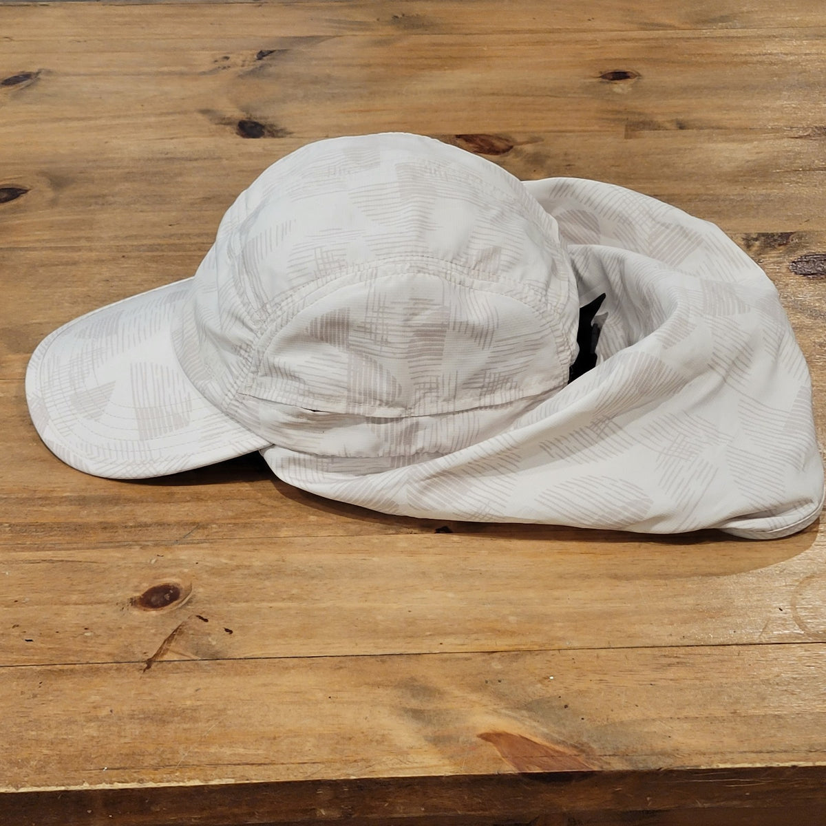 REI Fishing Hat Cap Size L/XL Adjustable Beige Neck Flap Sun Panel