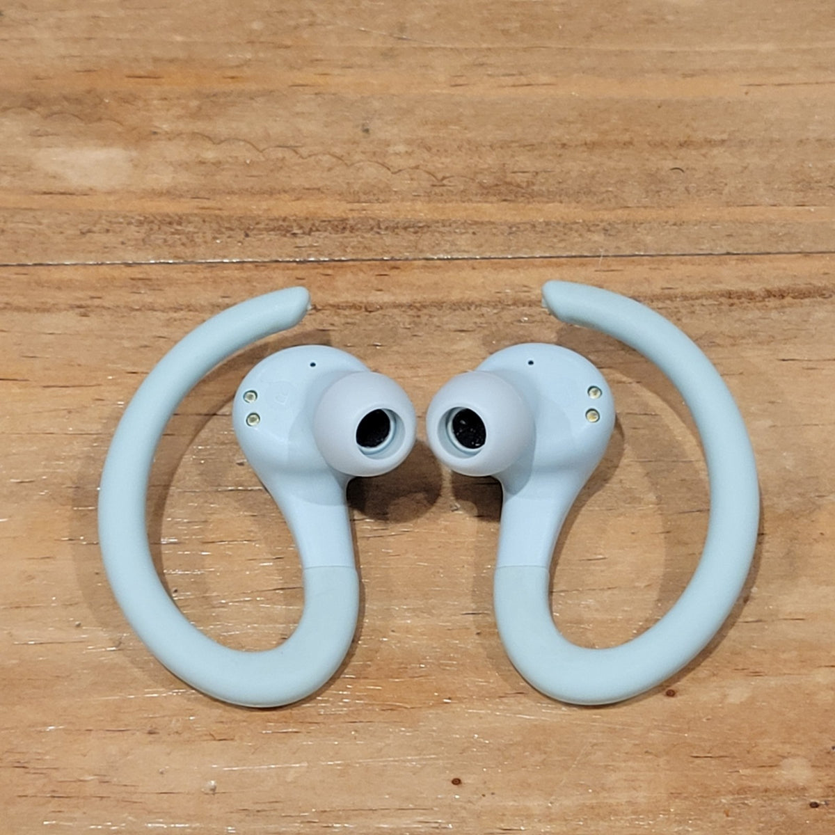 Jlab Go Sport Wireless Bluetooth Earbuds Over Ear Hook Gym Running Blue