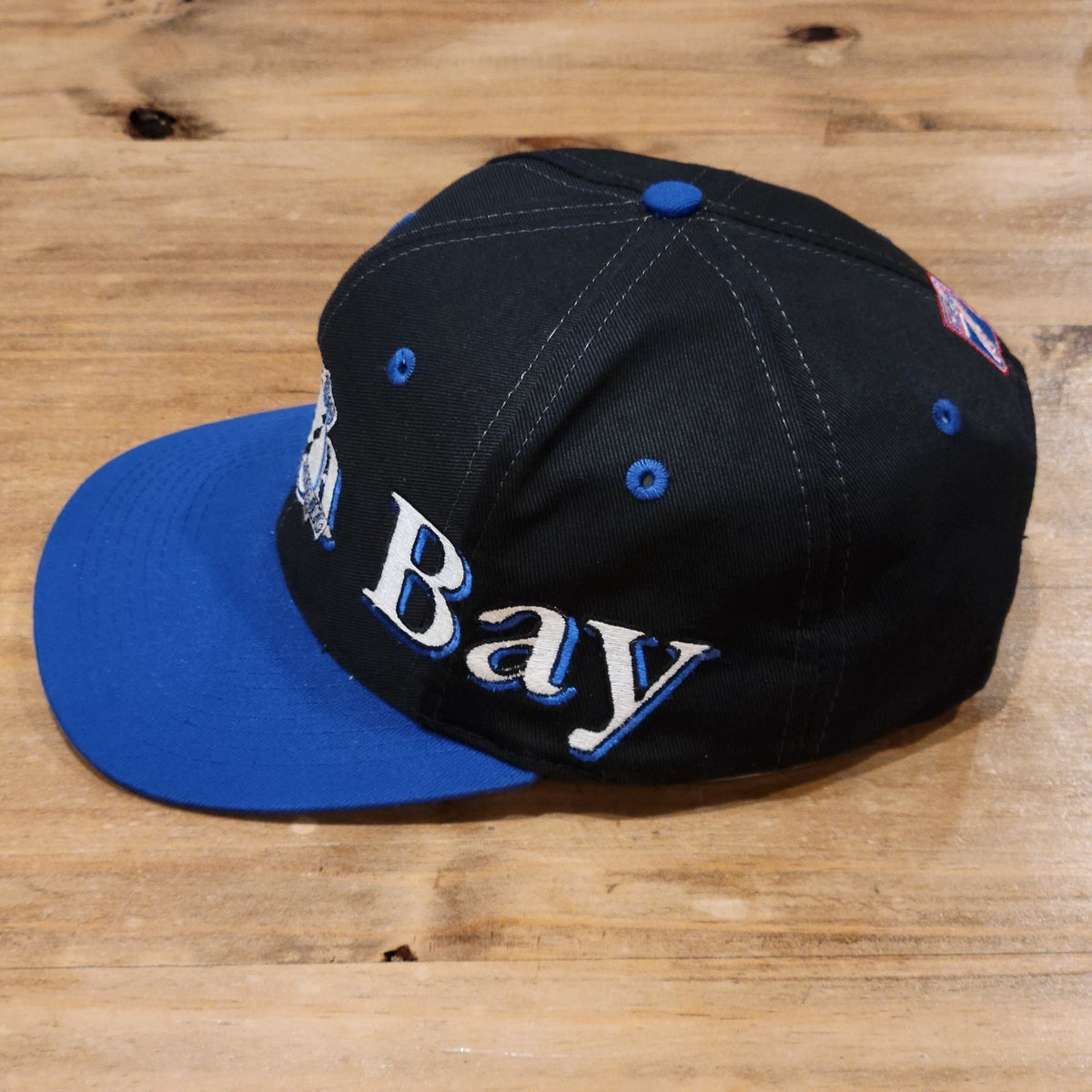 Tampa Bay Lightning Hat Snapback Logo 7 Wrap Spell Out Black Dome 90s NHL
