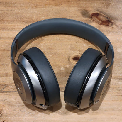 Beats by Dr Dre Studio 2 Wireless Over-Ear Headphones Titanium B0501 Grey ANC