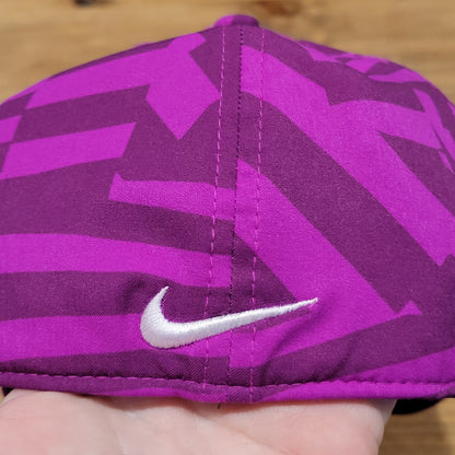 Nike Hat Size M/L Golf Tennis Classic99 Purple Geometric Striped Swoosh Flex Fit